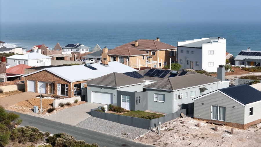 4 Bedroom Property for Sale in Oceanview Heights Western Cape